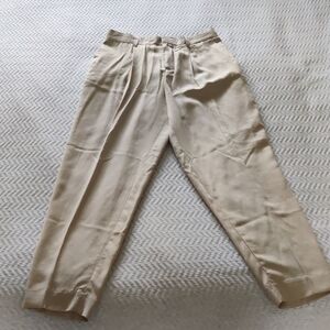 NWOT Banana Republic Khakis Size 0